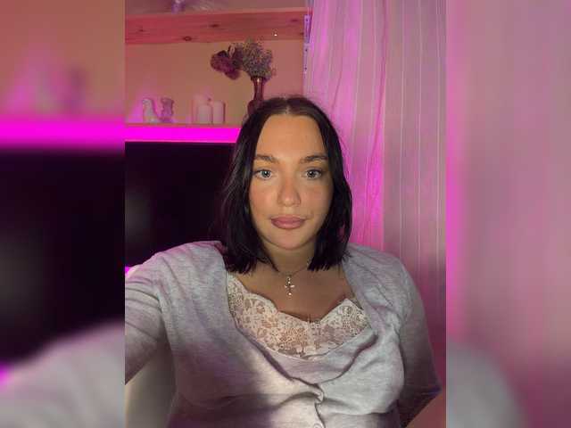 AlexaHotty1 live cam on BongaCams