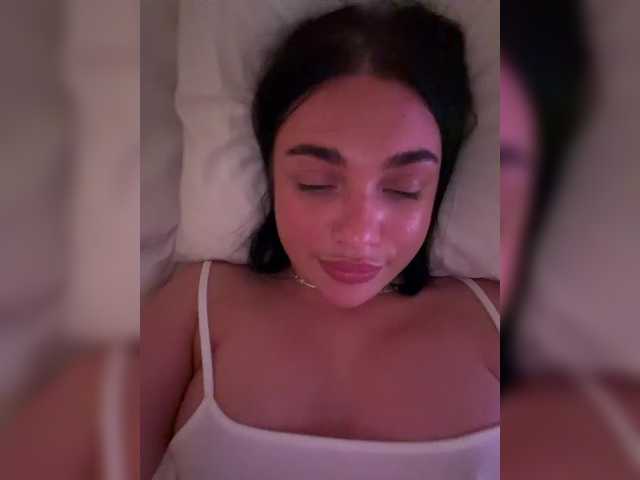 AlexaHotty1