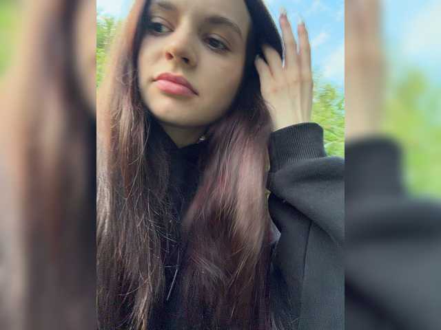 AlexaHotty1