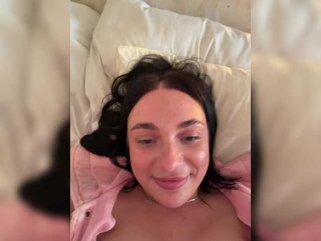 AlexaHotty1 live webcam show