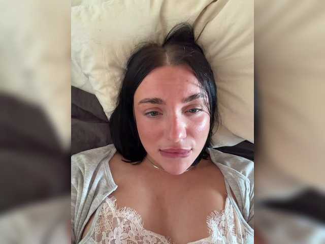 AlexaHotty1