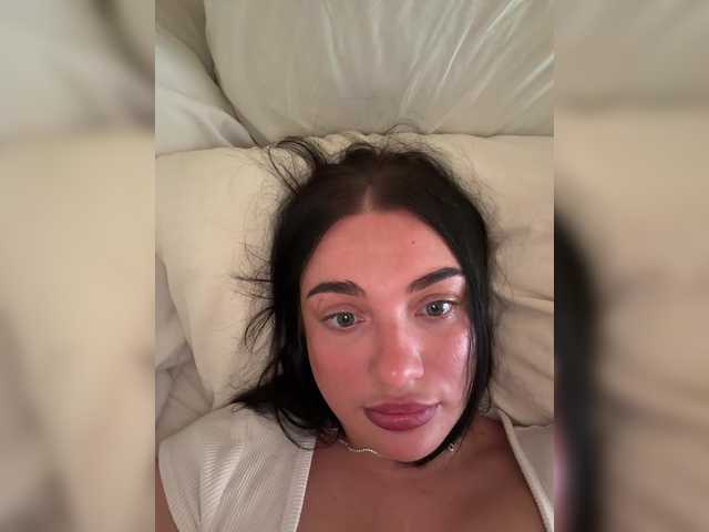 AlexaHotty1