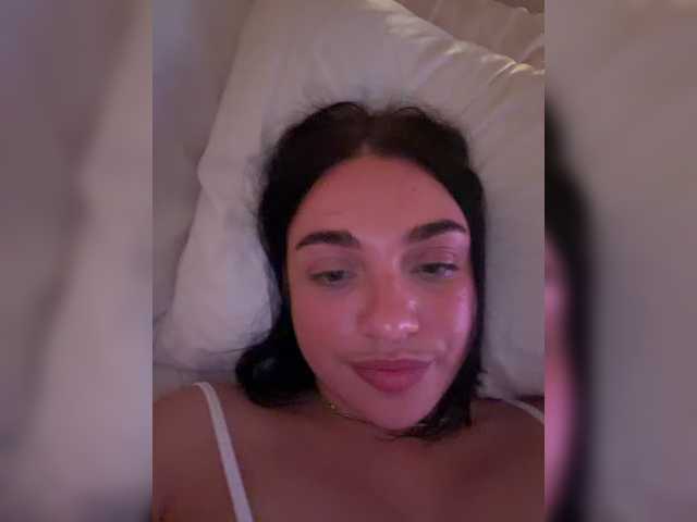 AlexaHotty1 live webcam show