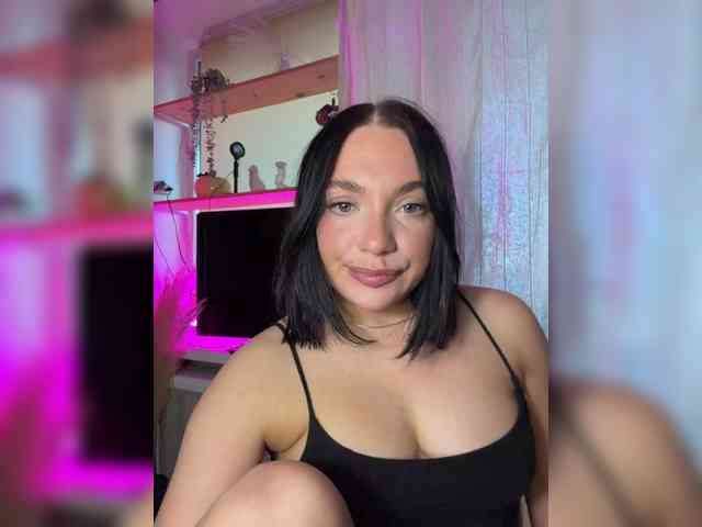 AlexaHotty1 webcam