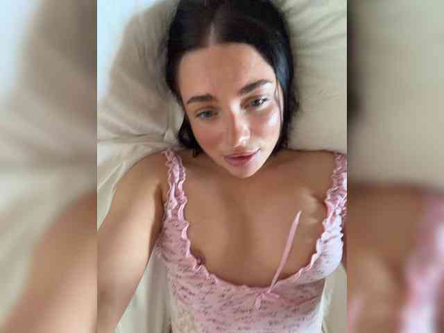 Модель: AlexaHotty1