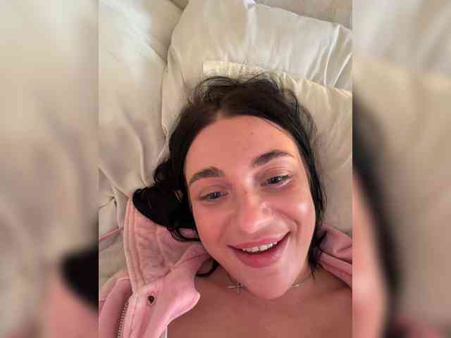 AlexaHotty1