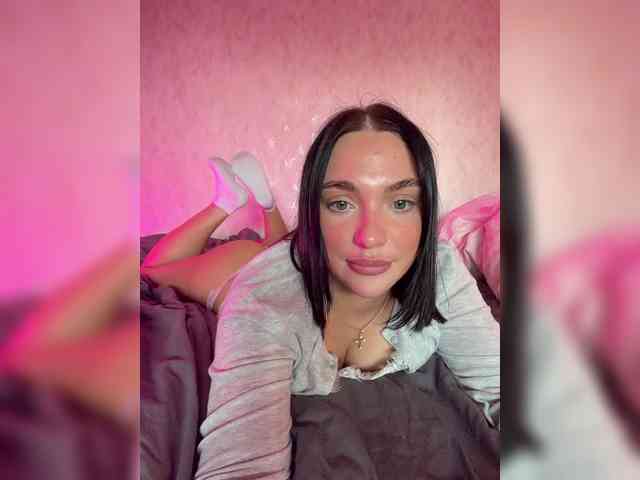 AlexaHotty1 AlexaHotty1