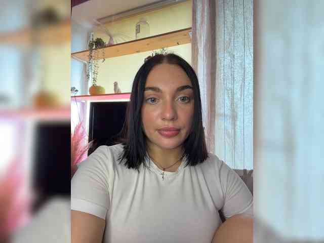 AlexaHotty1 AlexaHotty1