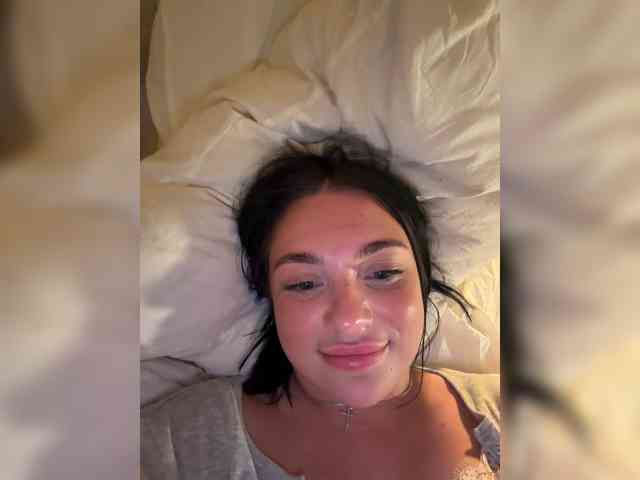 AlexaHotty1