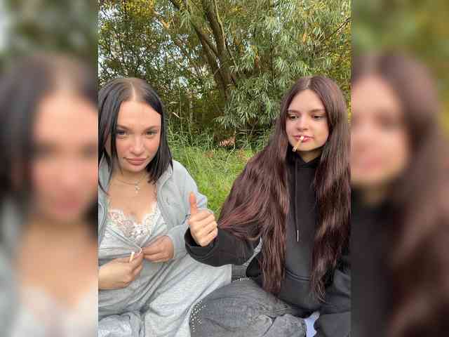 AlexaHotty1 webcam