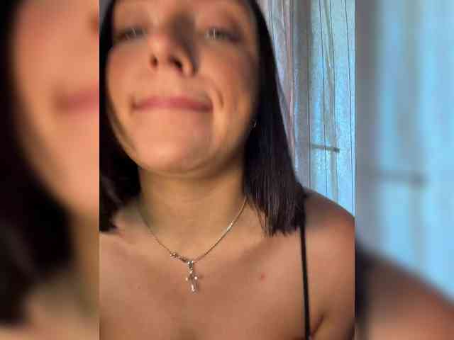 AlexaHotty1