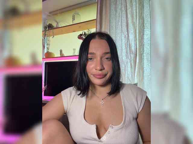 AlexaHotty1