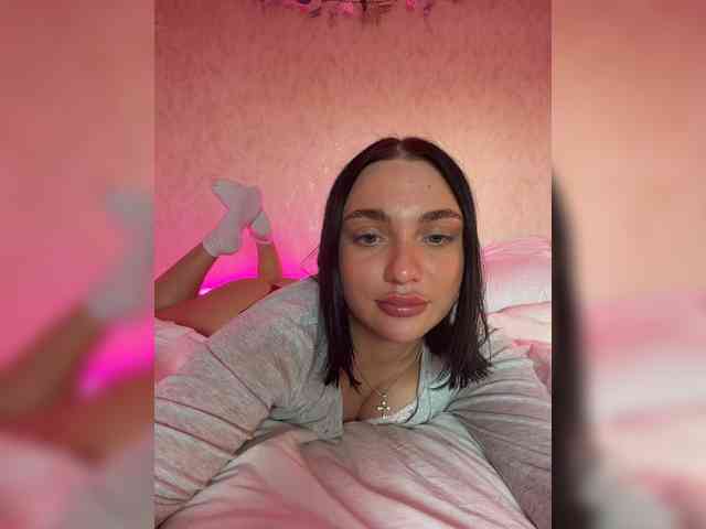AlexaHotty1
