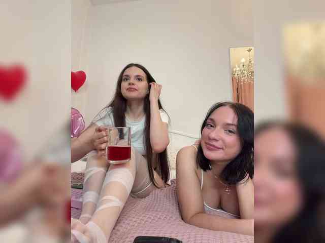 AlexaHotty1 webcam
