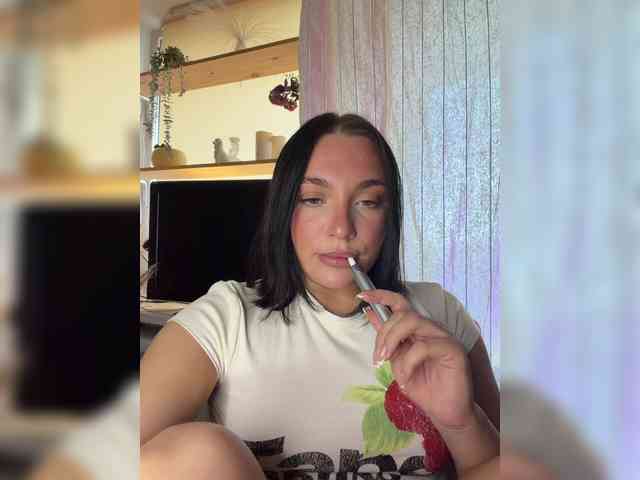 AlexaHotty1 webcam