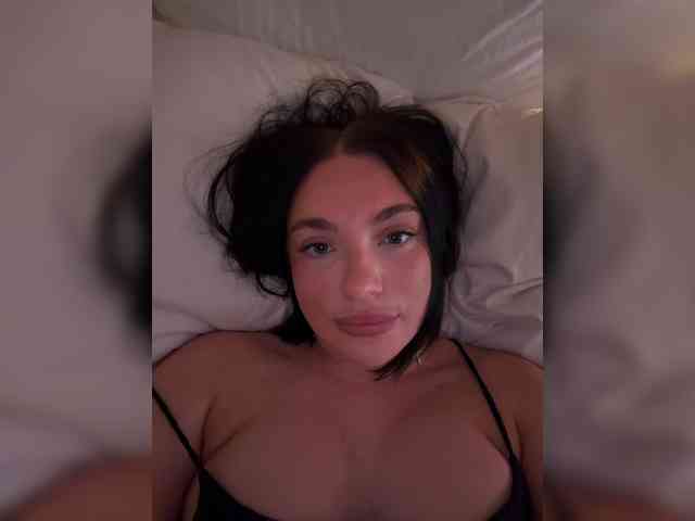 AlexaHotty1
