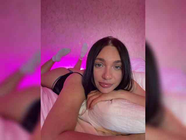 AlexaHotty1 - Girl 