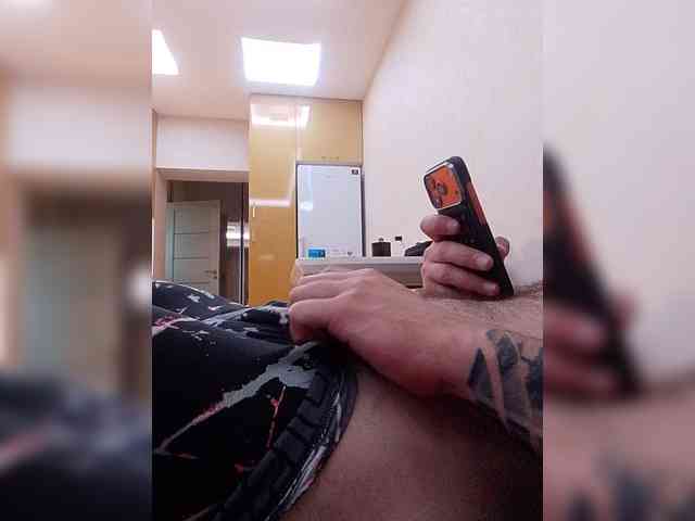 Zohan95 Live Webcam on BongaCams