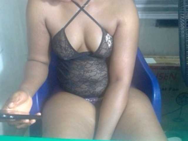 Slutcunt live cam on BongaCams