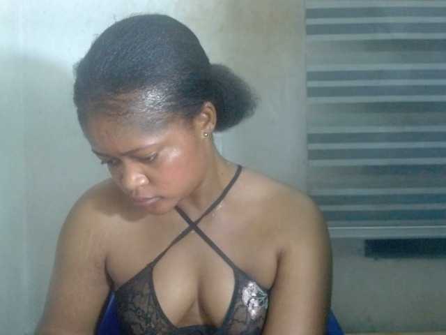 Slutcunt live cam on BongaCams