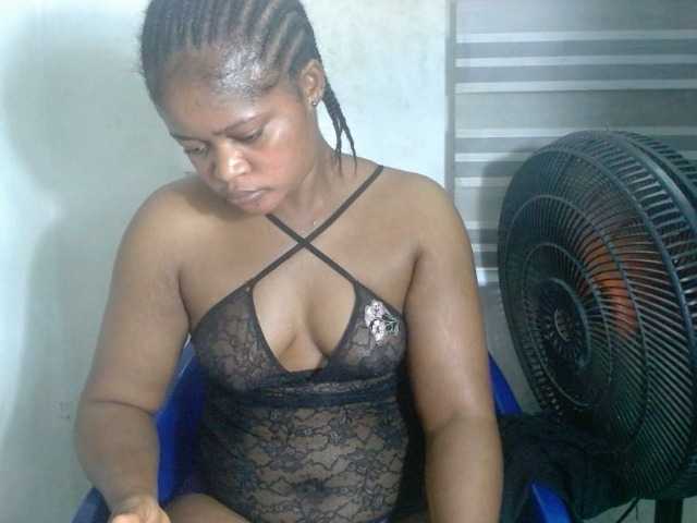 Slutcunt live cam on BongaCams