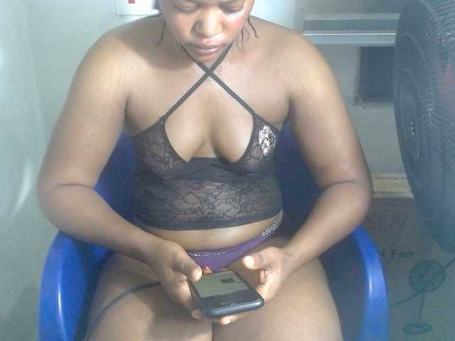 Slutcunt live cam on BongaCams