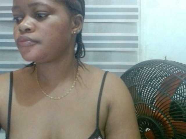 Slutcunt live cam on BongaCams
