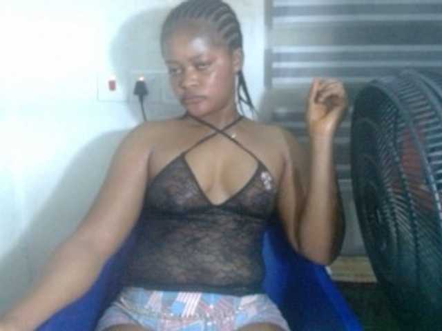Slutcunt live cam on BongaCams