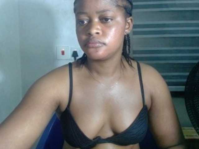 Slutcunt live cam on BongaCams
