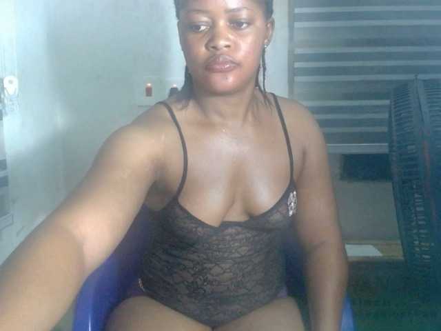 Slutcunt live cam on BongaCams