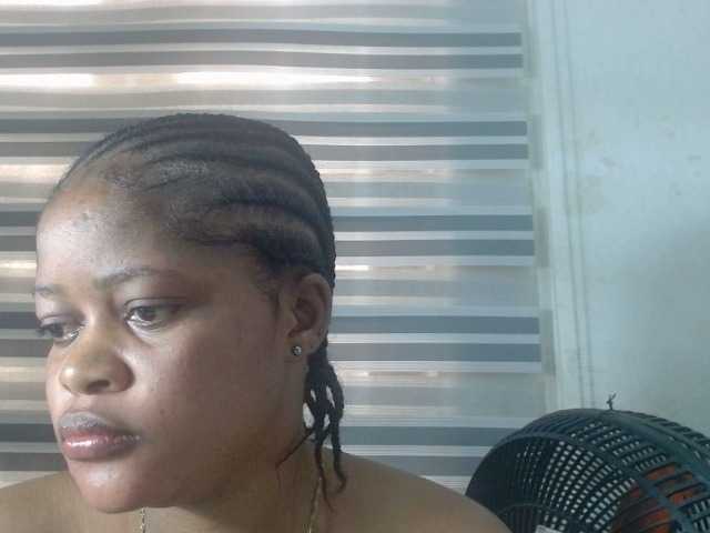 Slutcunt live cam on BongaCams