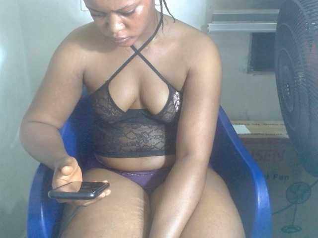 Slutcunt live cam on BongaCams