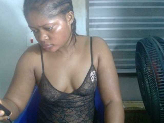 Slutcunt live cam on BongaCams