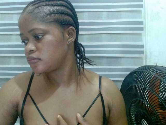 Slutcunt live cam on BongaCams