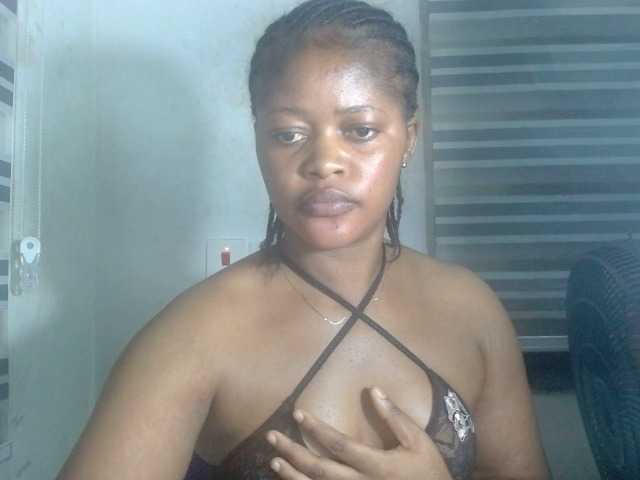 Slutcunt live cam on BongaCams