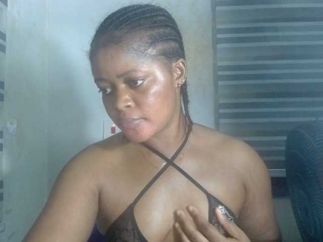 Slutcunt live cam on BongaCams