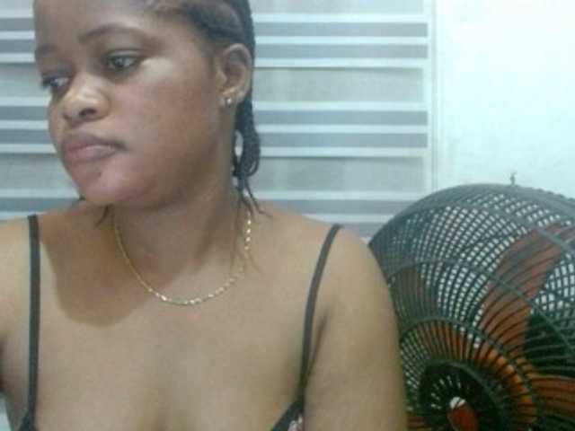 Slutcunt live cam on BongaCams