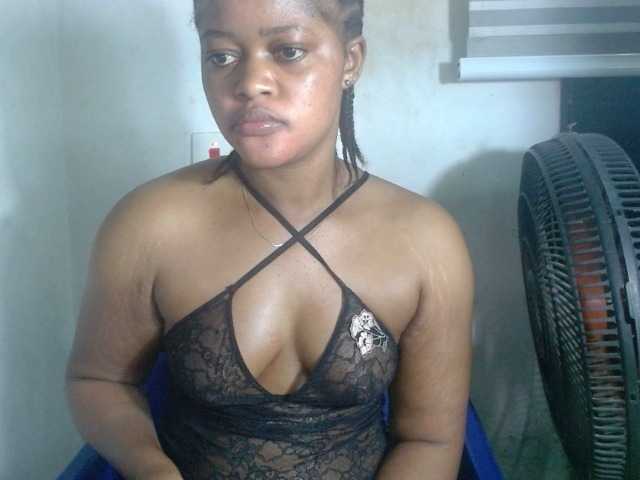 Slutcunt live cam on BongaCams