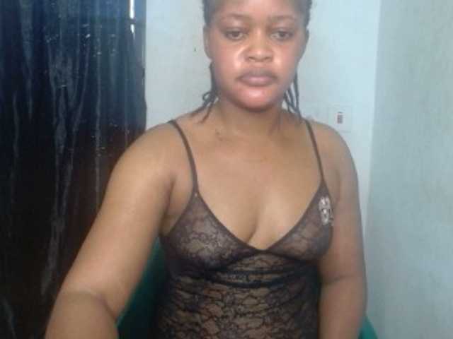 Slutcunt live cam on BongaCams