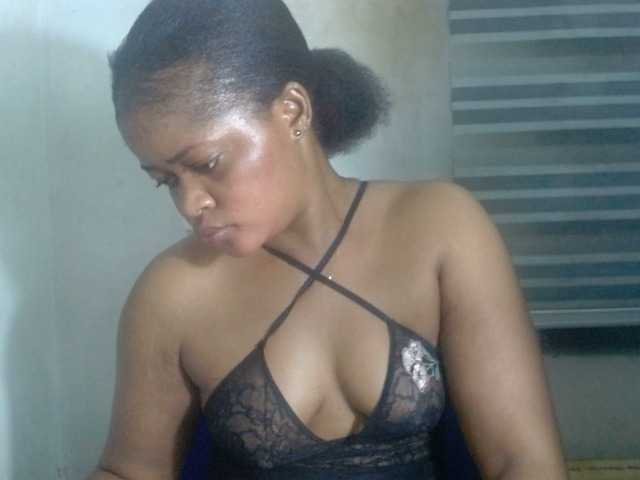 Slutcunt live cam on BongaCams