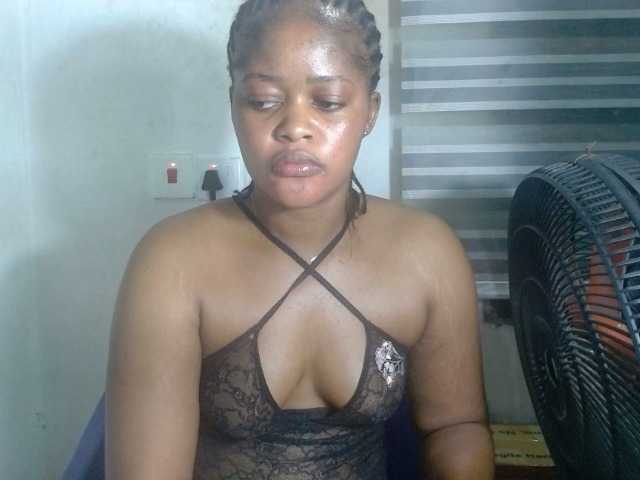Slutcunt live cam on BongaCams