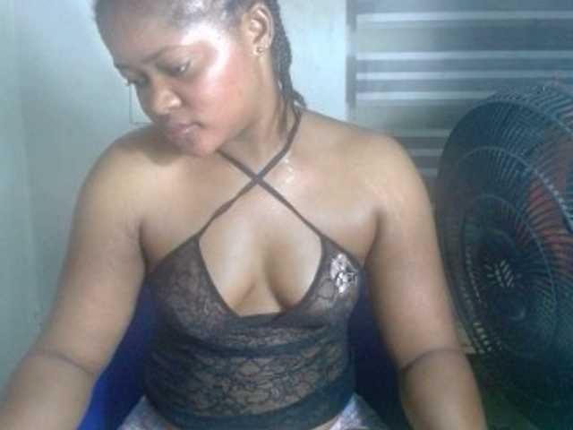Slutcunt live cam on BongaCams