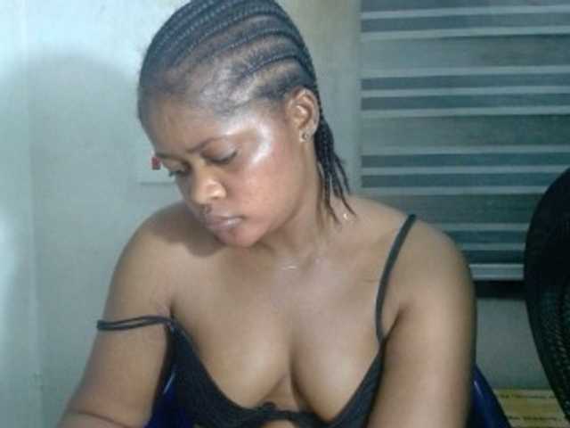 Slutcunt live cam on BongaCams