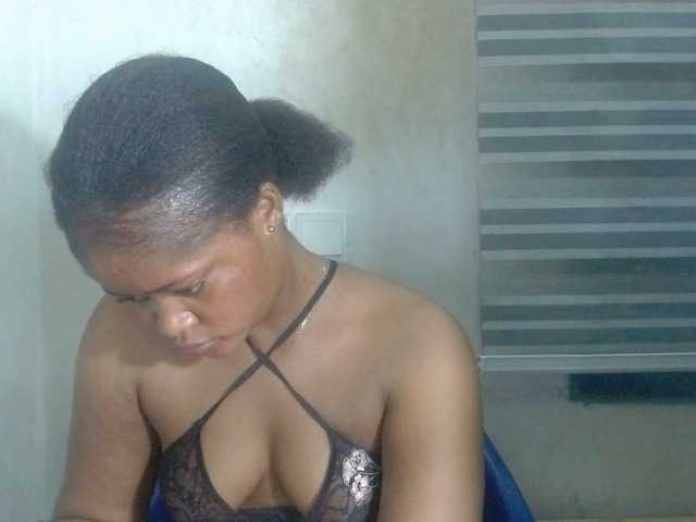 Slutcunt live cam on BongaCams
