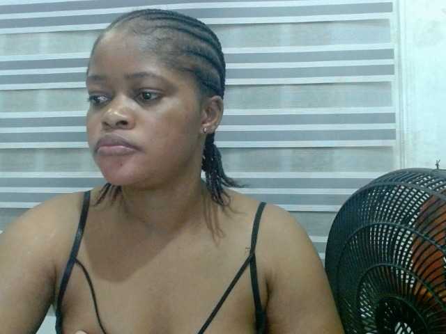 Slutcunt live cam on BongaCams