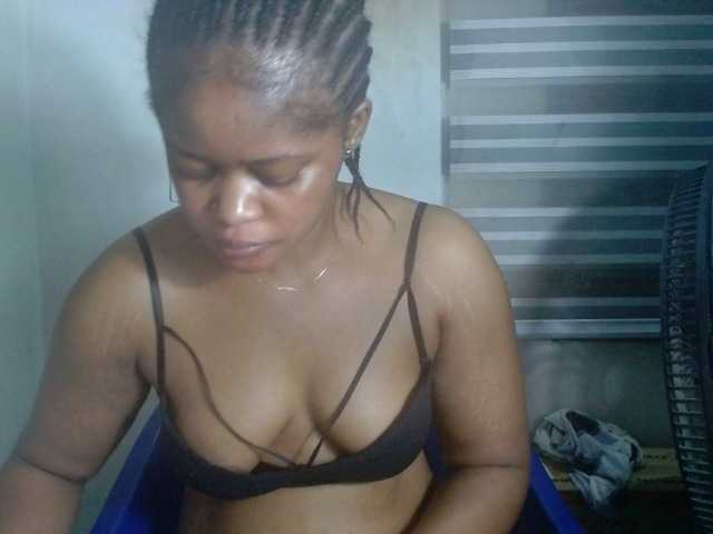 Slutcunt live cam on BongaCams