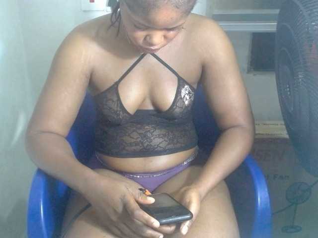Slutcunt live cam on BongaCams