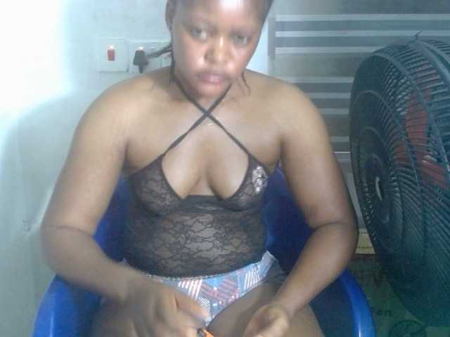 Slutcunt live cam on BongaCams