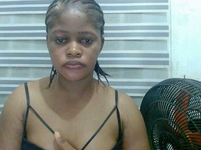 Slutcunt live cam on BongaCams