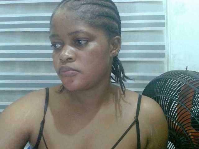 Slutcunt live cam on BongaCams